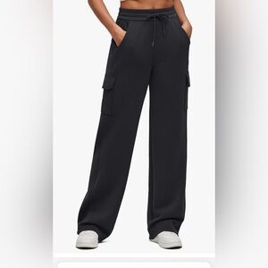 G4Free brand new with tags! Chic XS Soft Black Wide Leg Cargo Trousers